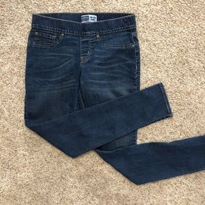 Levi Signature Pull-on Skinny Jeans